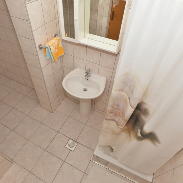 Bathroom / WC, Apartments Skrabic Brela, Apartments Skrabic - Brela, Dalmatia  Brela